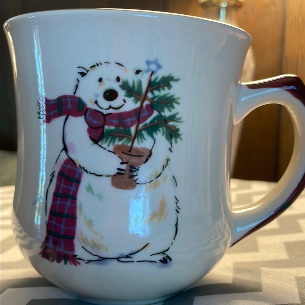 Pfaltzgraff Snow Bear Mug